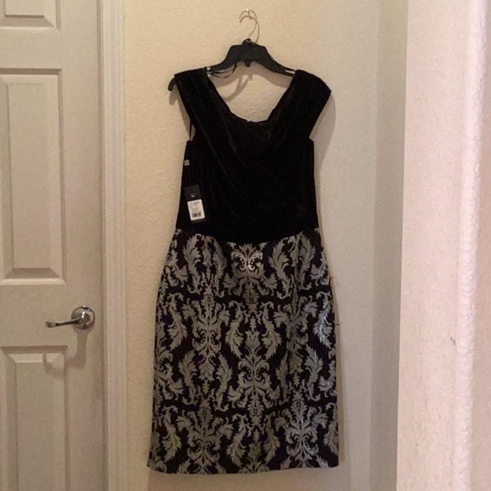 Tadashi Shoji Black and White One Shoulder Sheath Dress